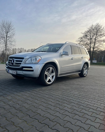 Mercedes-Benz GL cena 94800 przebieg: 142850, rok produkcji 2012 z Biłgoraj małe 326